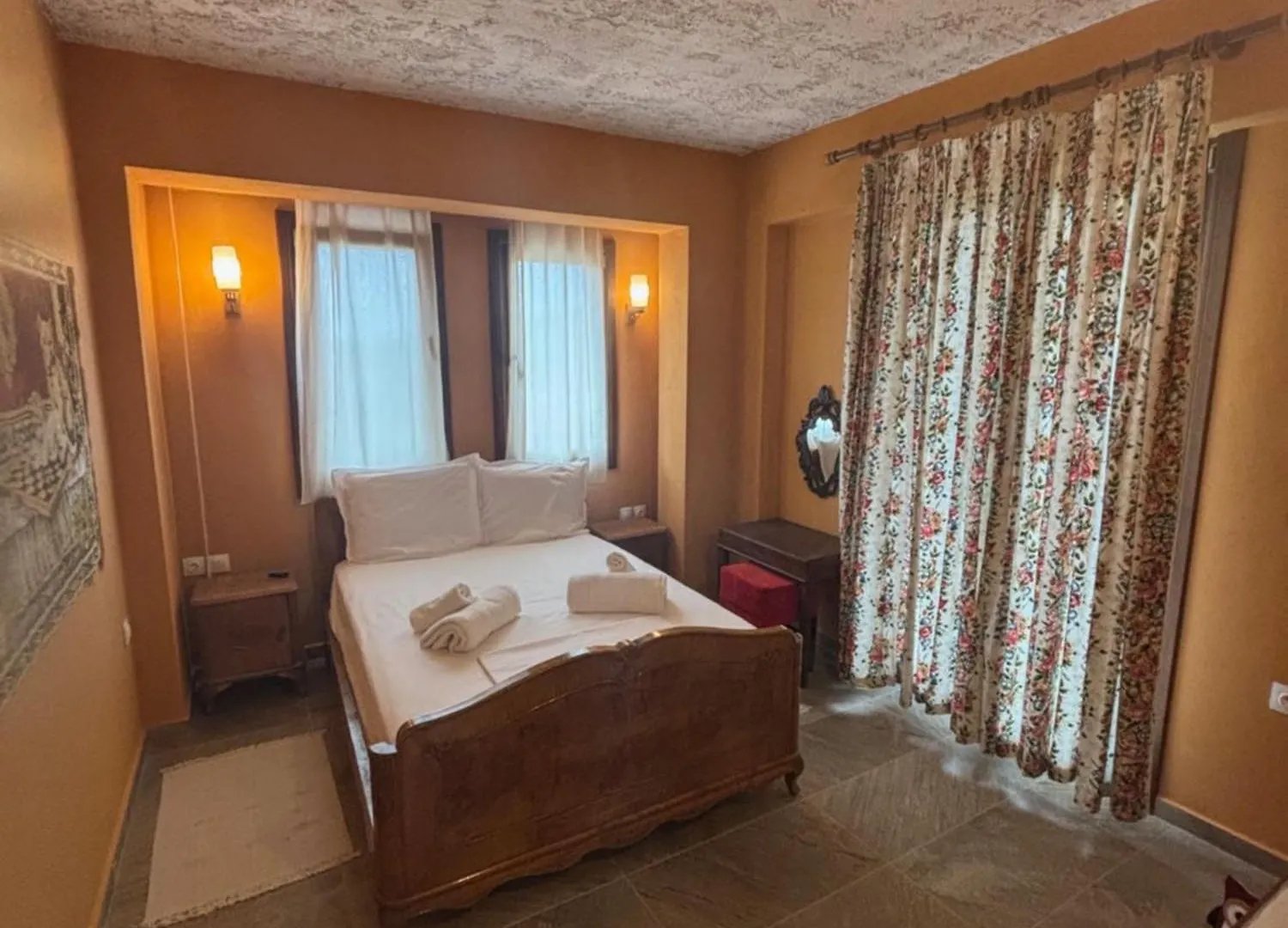 Anastasia Parthenon Villa